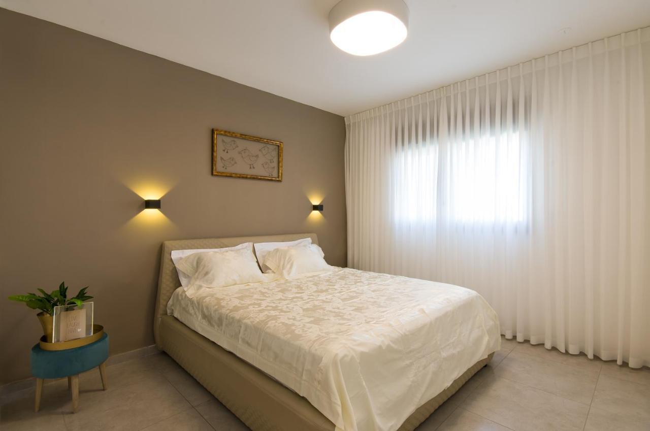 Maorissimo Boutique Apartment Acre Exterior foto
